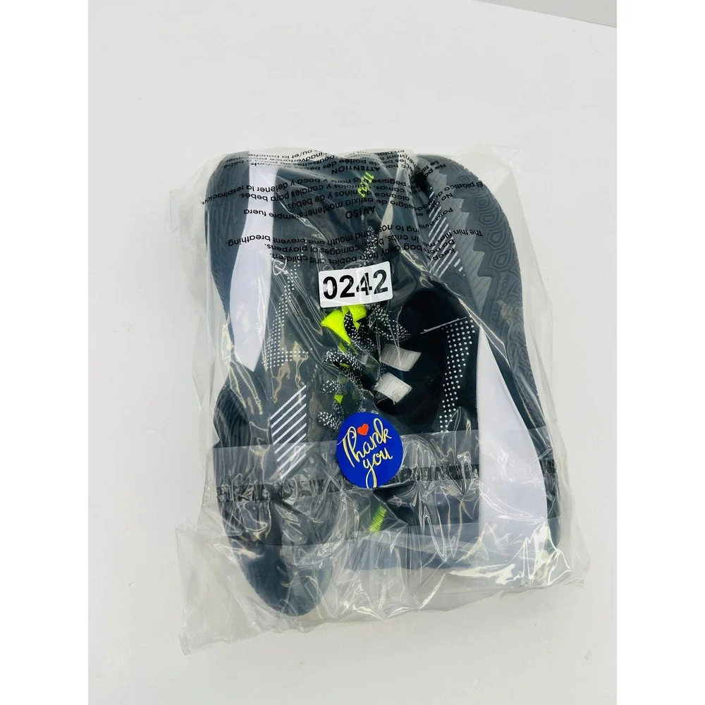 Nike Kyrie Flytrap 6 Mens Size 5.5 Black White Volt‎ New Without Box